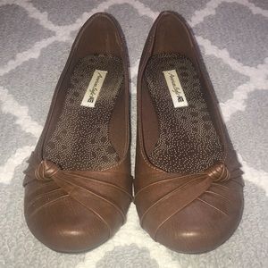 AE brown flats